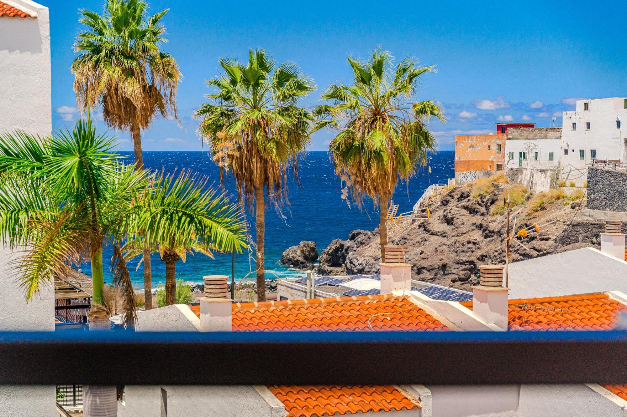 Family Apartment With 3 Bedrooms And Balcony Near Los Gigantes And Ocean Puerto de Santiago  Exterior foto